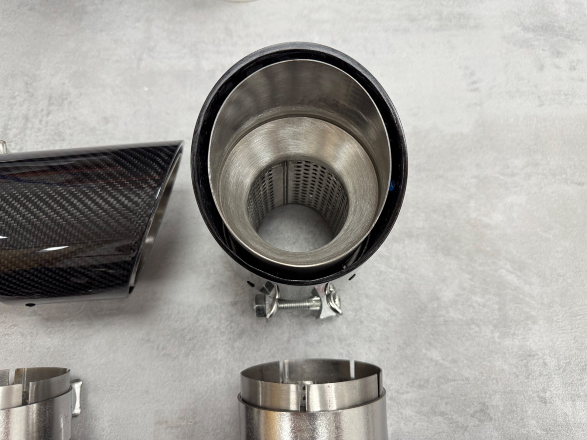 BMW G90 M5 Dry Carbon Fibre Gloss Brushed Steel Exhaust Tips Set