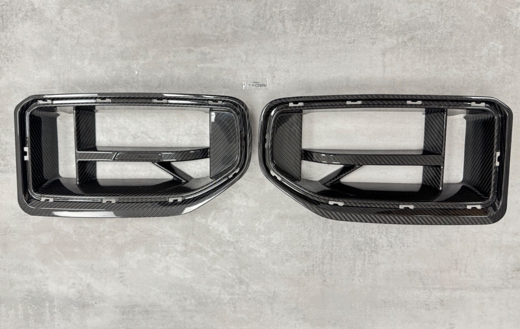 BMW G87 M2 Grill CS Style Pre-Preg Dry Carbon Front Grille 2023+