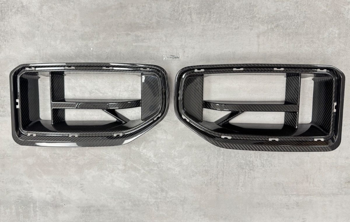 BMW G87 M2 Grill CS Style Pre-Preg Dry Carbon Front Grille 2023+