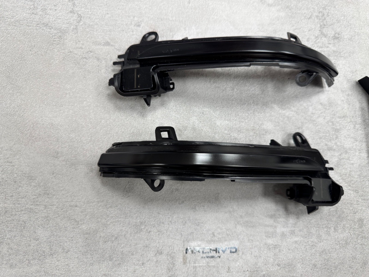 TINTED WING MIRROR DYNAMIC INDICATORS FOR BMW F40 F48 F49 F39 A90