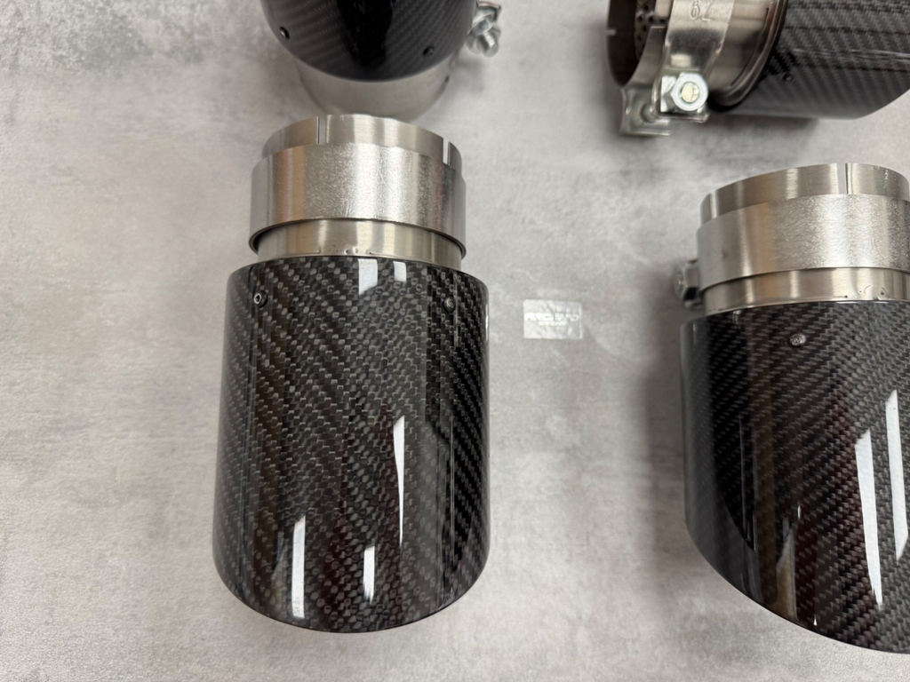 BMW G90 M5 Dry Carbon Fibre Gloss Brushed Steel Exhaust Tips Set