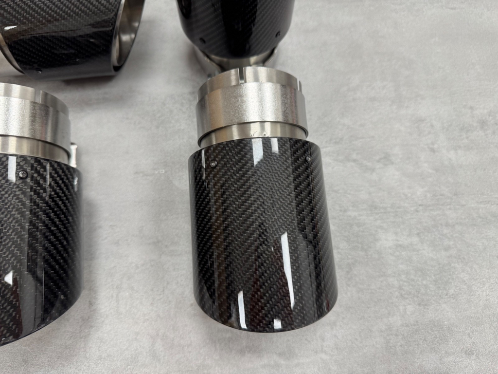 BMW G90 M5 Dry Carbon Fibre Gloss Brushed Steel Exhaust Tips Set