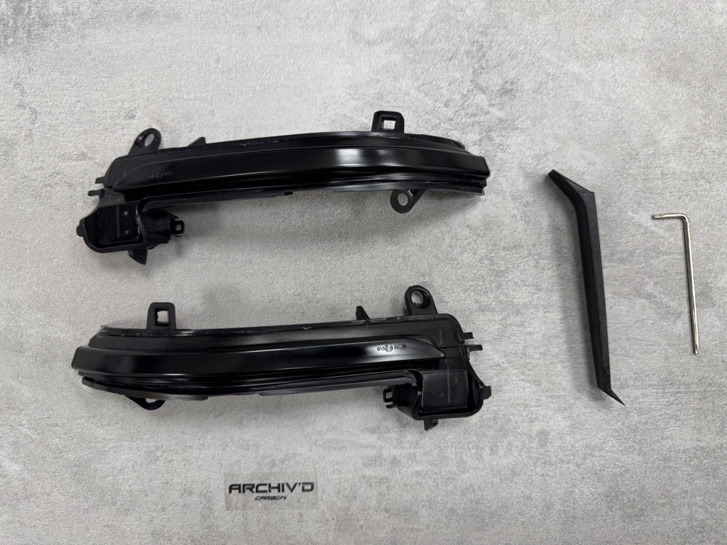 TINTED WING MIRROR DYNAMIC INDICATORS FOR BMW F40 F48 F49 F39 A90