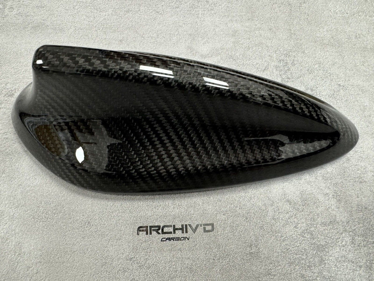 REAL CARBON FIBRE ANTENNA SHARK ROOF FIN BMW 1 SERIES F20 F21 F26 F45 F85 F86