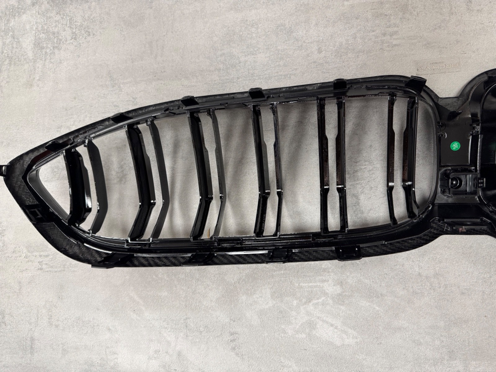 BMW M8 Dry Carbon Fibre Gloss Kidney Grill G15 G16 F91 F92 8 Series Grille