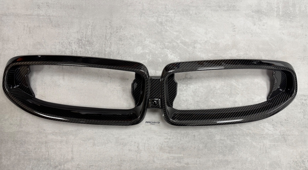 BMW G42 2 Series Real Pre-Preg Dry Carbon Fibre Kidney Grill Gloss 51719627307