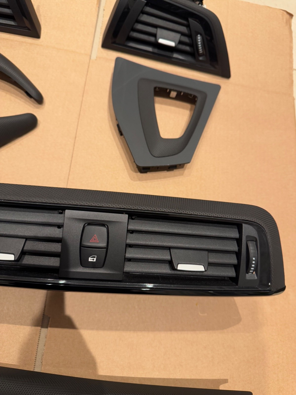BMW 1 2 3 Series F20 F30 Interior Dashboard Trim Matrix Black - Wrapping Service
