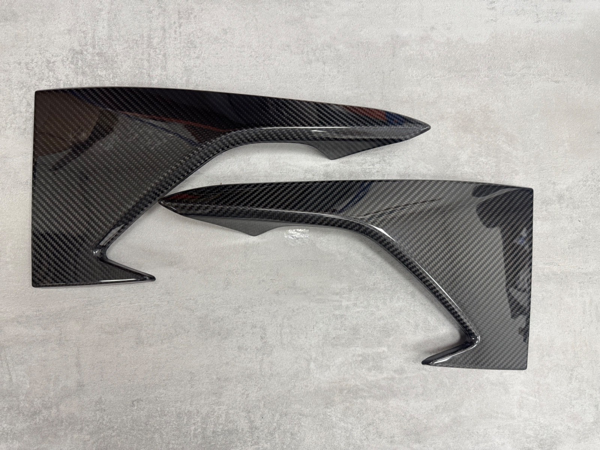 BMW M2 F87 Front Splitter Vent Canards Pre-Preg Dry Carbon Fibre